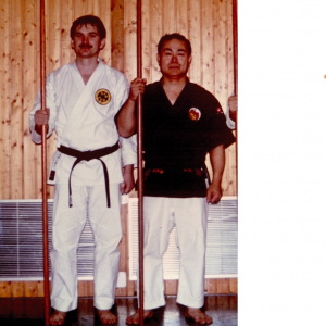 Kyoshi Bachhuber mit Kanei Hitoshi – direkte Kobudo-Linie nach Okinawa